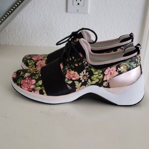 anne klein the daddy sneakers